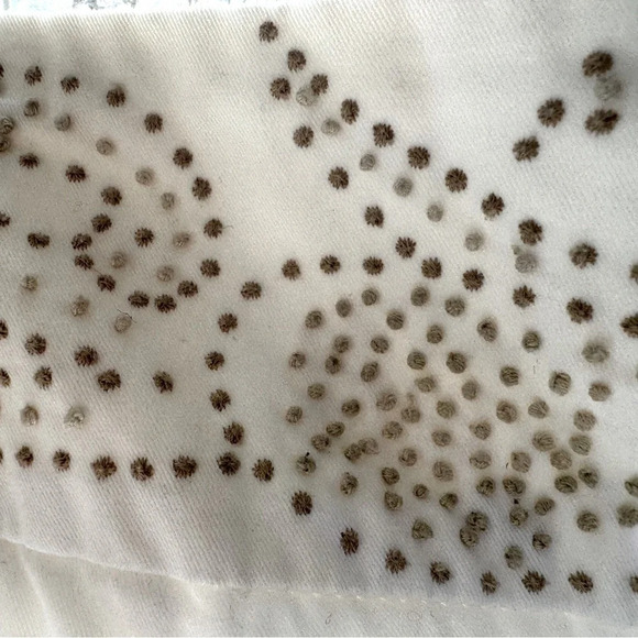 Tommy Hilfiger 14 white wide leg crops EC raised dotted design on wide waistband - Picture 2 of 8